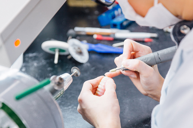 Formation d'un denturologiste